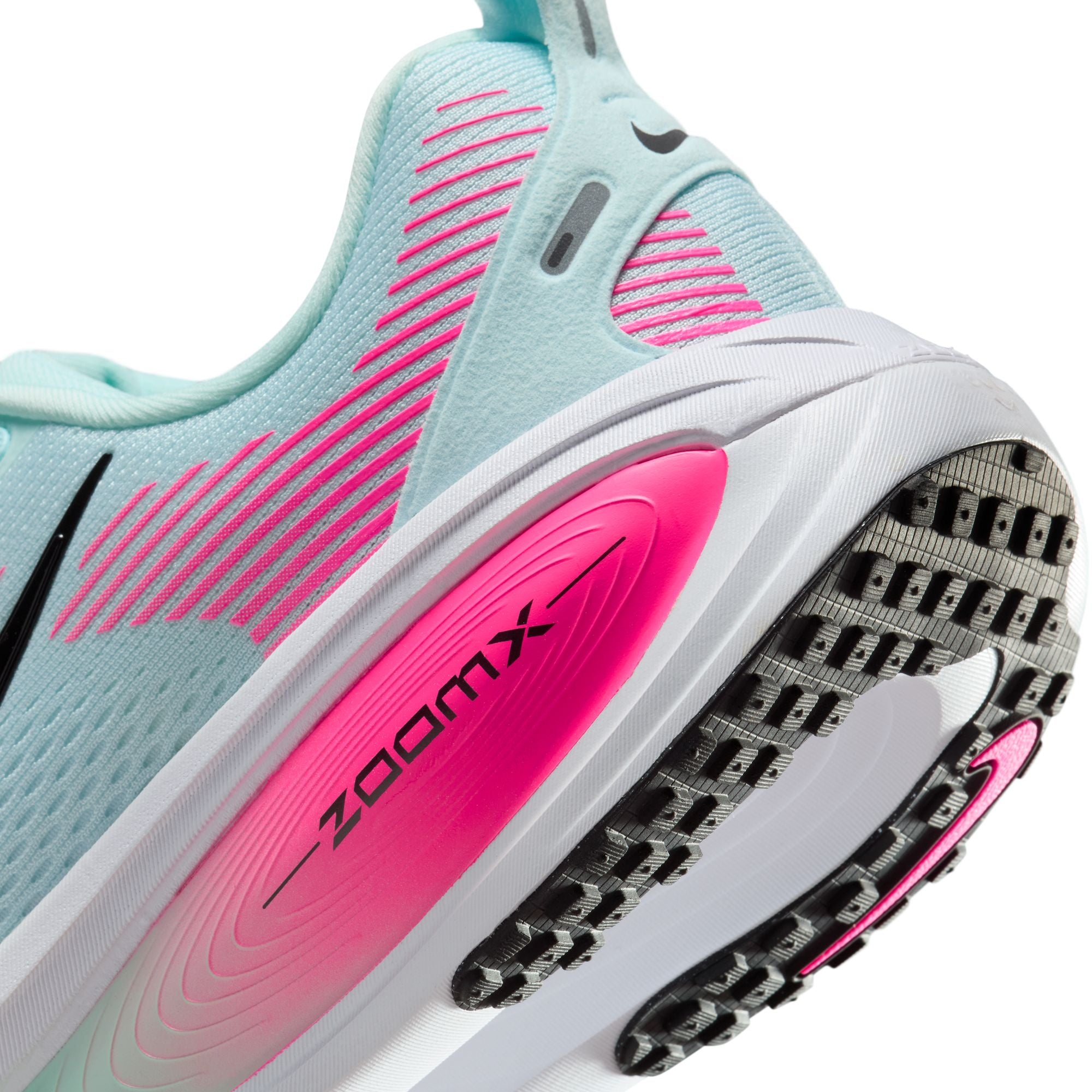 NIKE Vomero 18 (Men's)