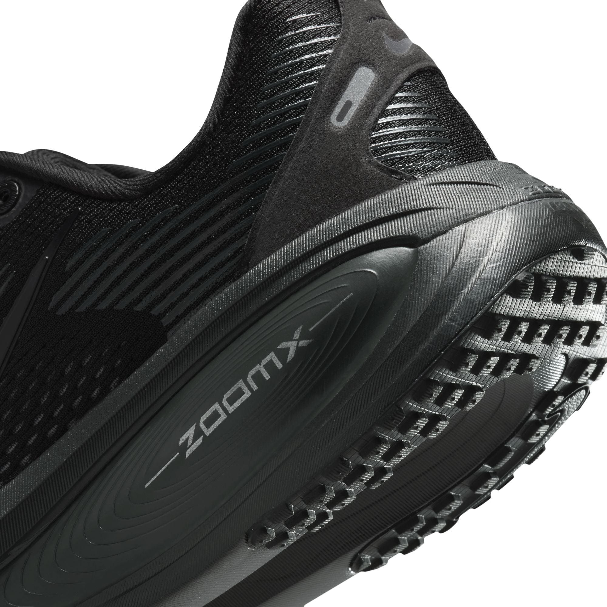 NIKE Vomero 18 (Women's) BLACK/BLACK-DK SMOKE GREY-LT SMOKE GREY
