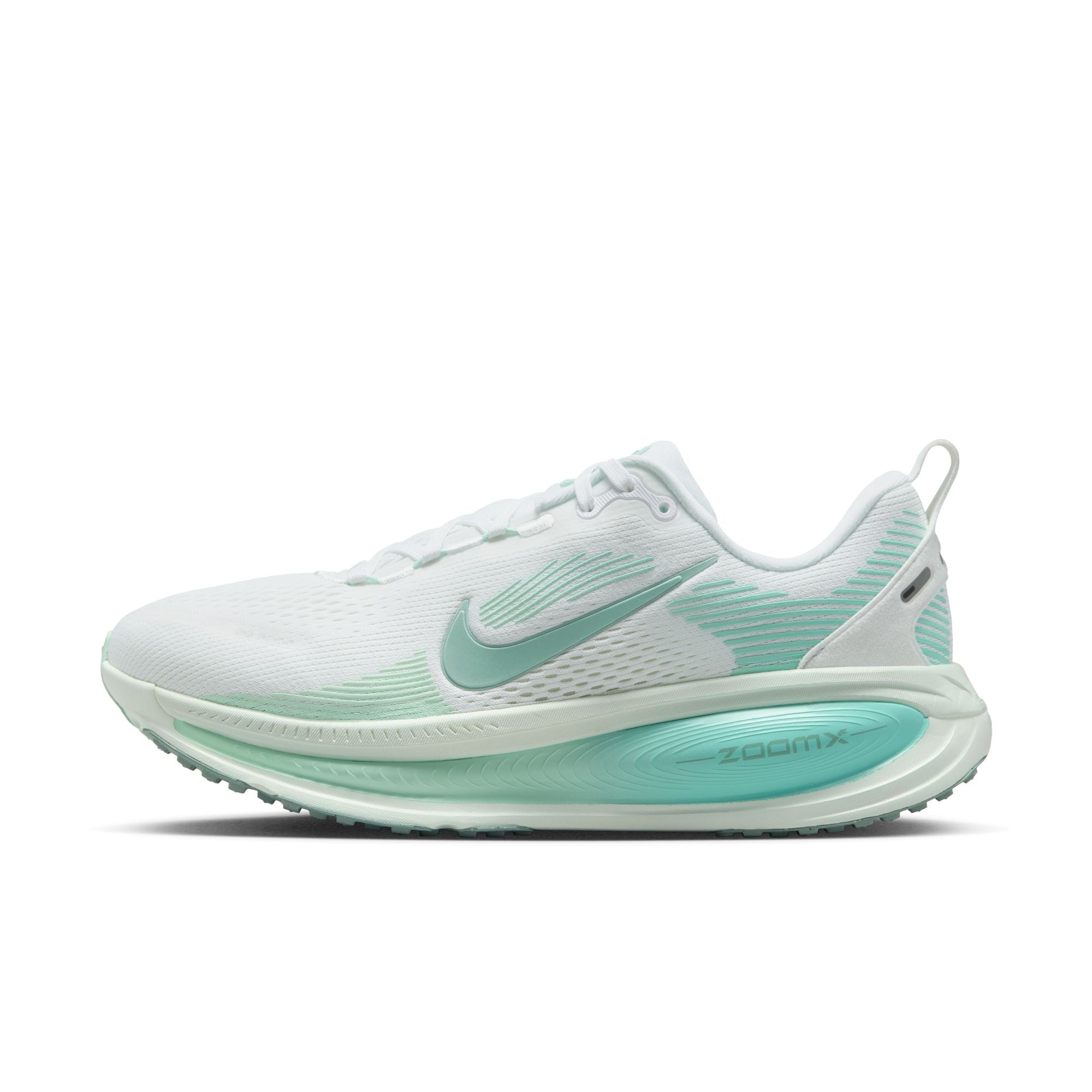 NIKE Vomero 18 (Women's)