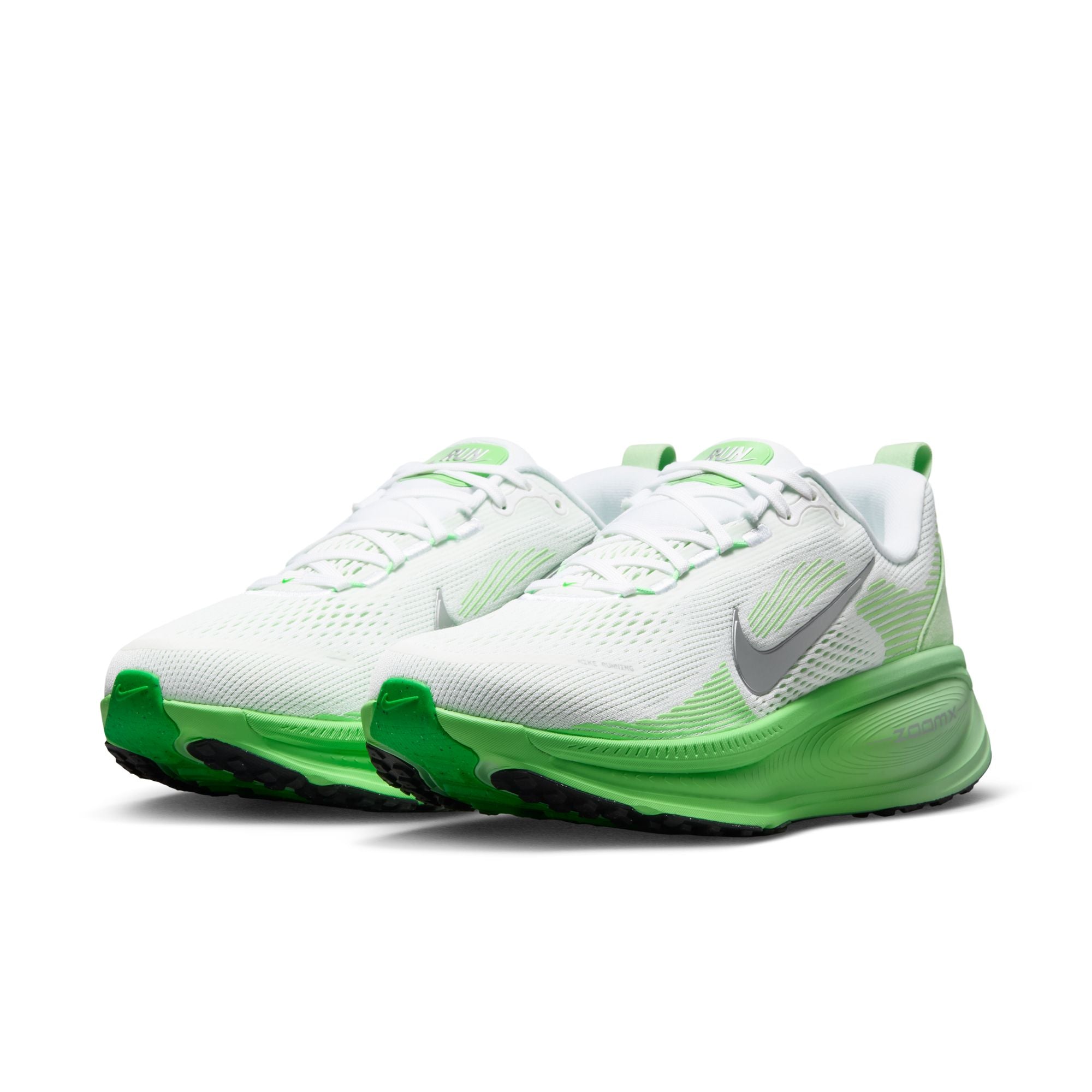 NIKE Vomero 18 (Women's) WHITE/MTLC SILVER-ILLUSION GREEN-COURT GREEN-GREEN SPARK-CUCUMBER CALM