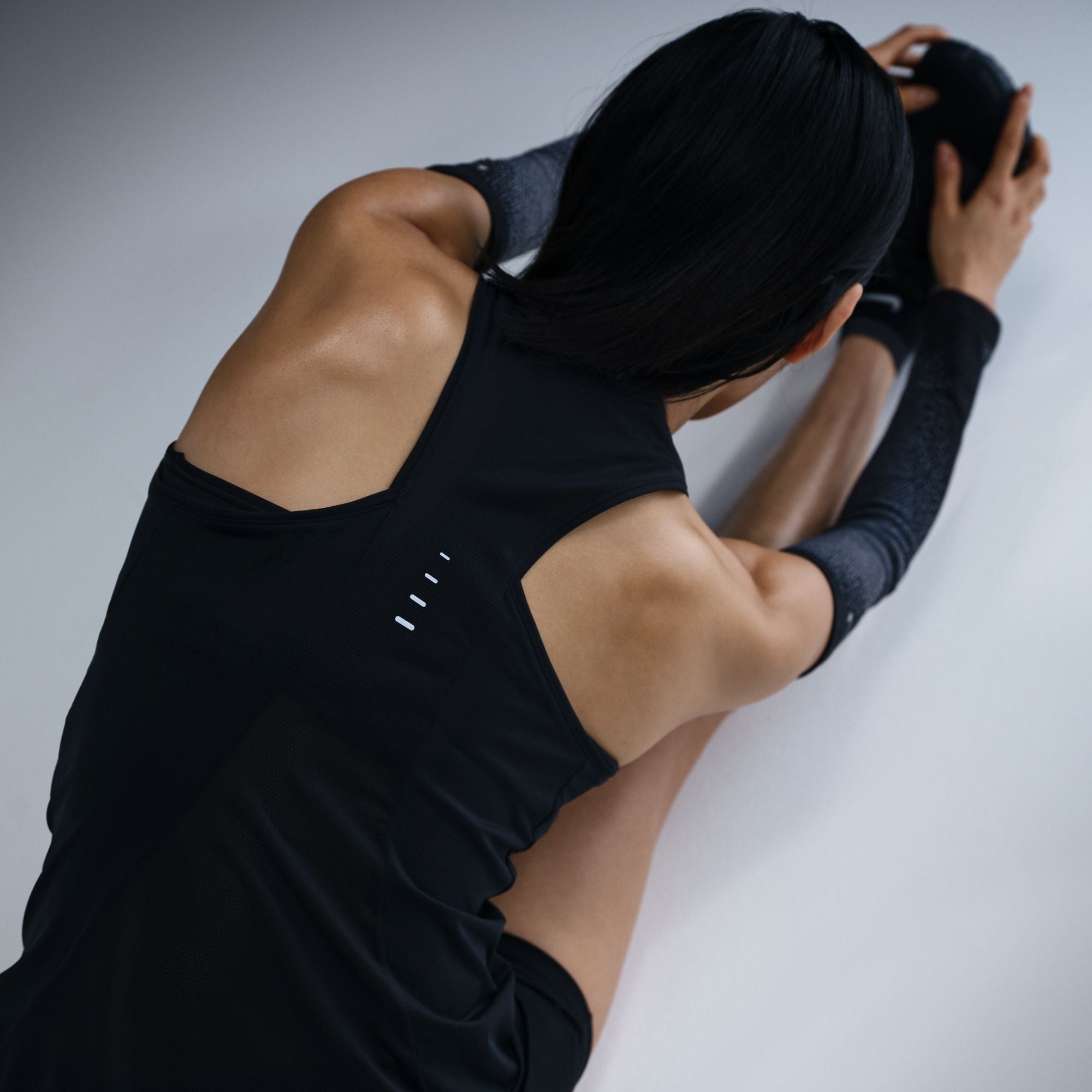 NIKE スウィフト DF タンクトップ (Women's)