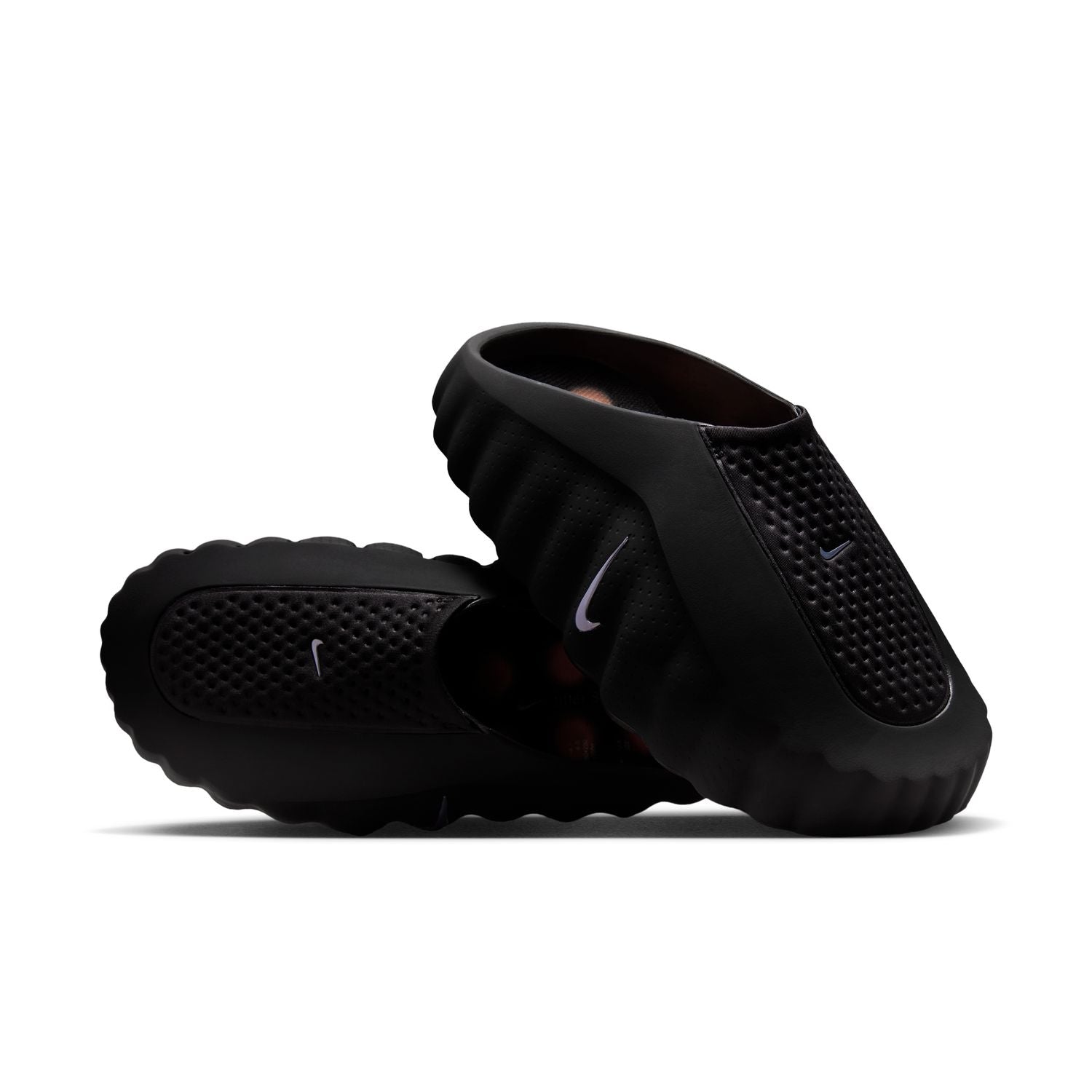 ナイキ マインド001 ミュール ブラック/ハイパークリムゾン/ホワイト/クロム NIKE Mind 001 (Men's) BLACK/CHROME-HYPER CRIMSON-WHITE – Runtrip Store
