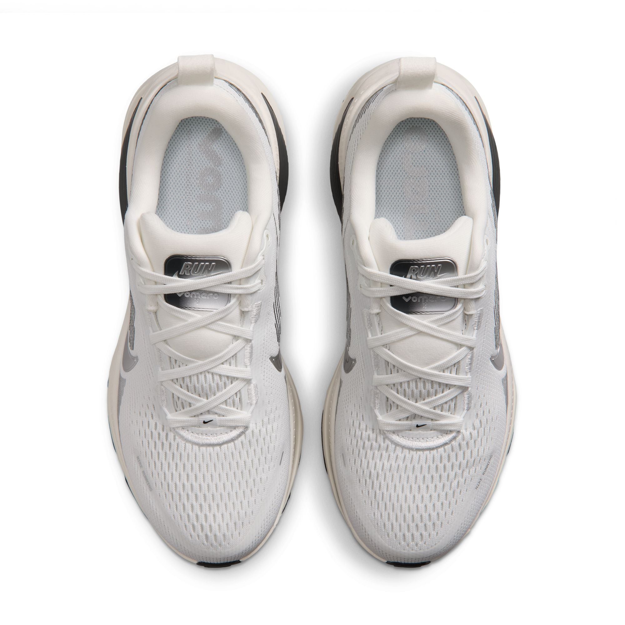 NIKE Vomero 18 ESS (Women's) SUMMIT WHITE/MTLC SILVER-SAIL-PHOTON DUST-ANTHRACITE-BLACK