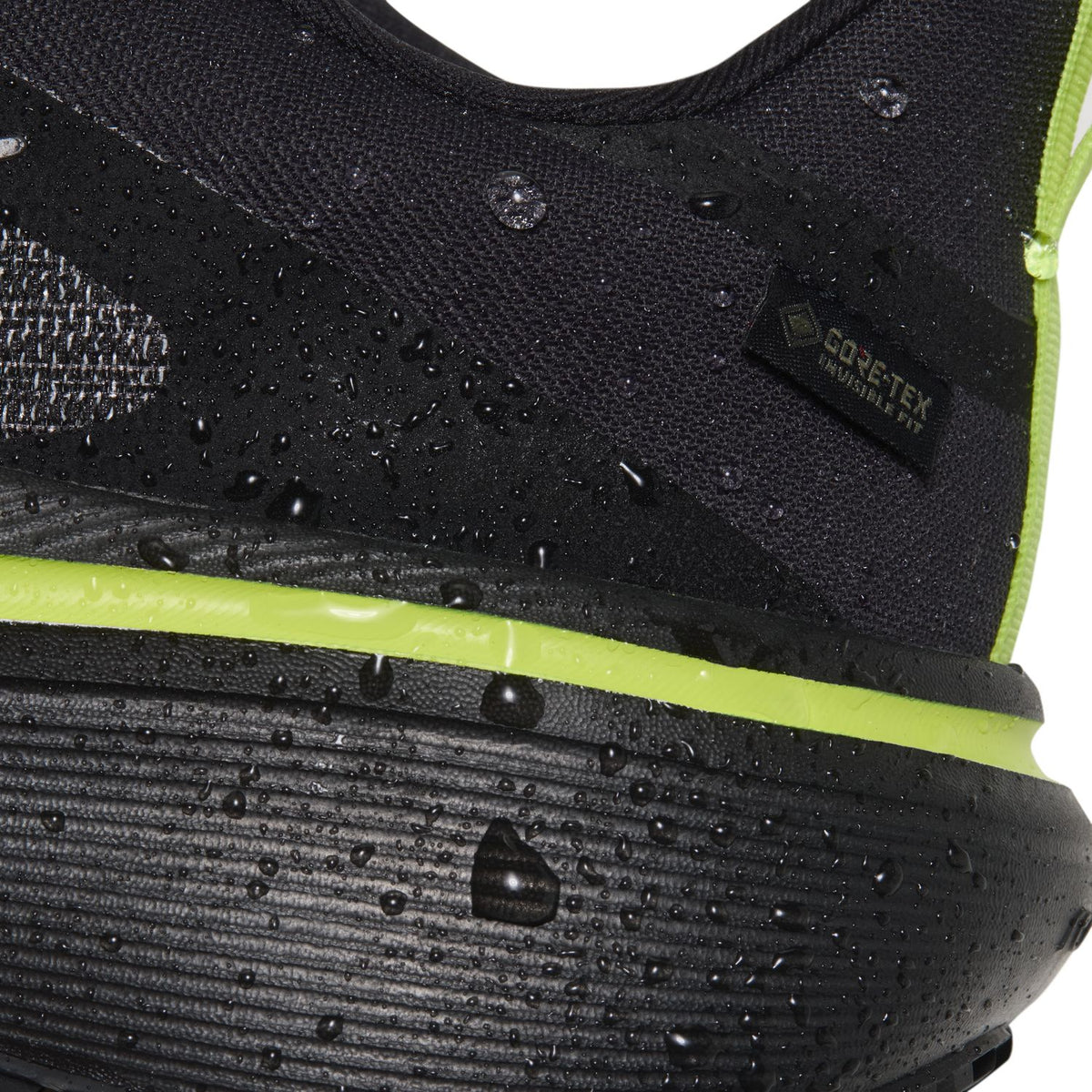 NIKE Pegasus 42 GORE-TEX (Men's) BLACK/MTLC DARK GREY-LEMON VENOM