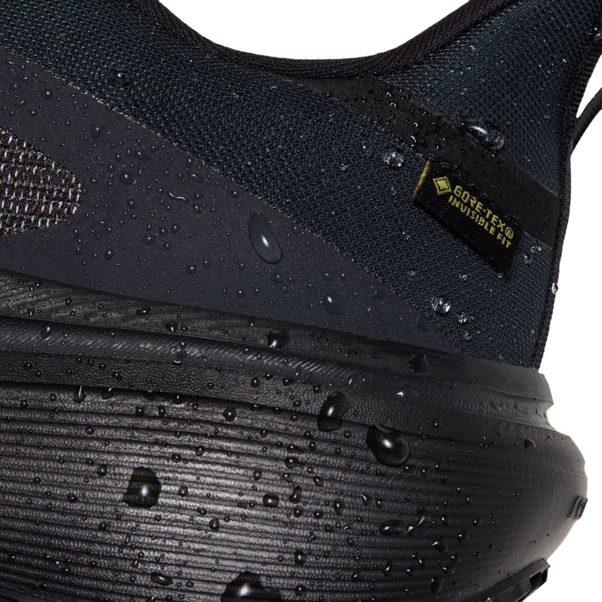 NIKE Pegasus 42 GORE-TEX (Men's) BLACK/BLACK-OFF NOIR-DARK GREY