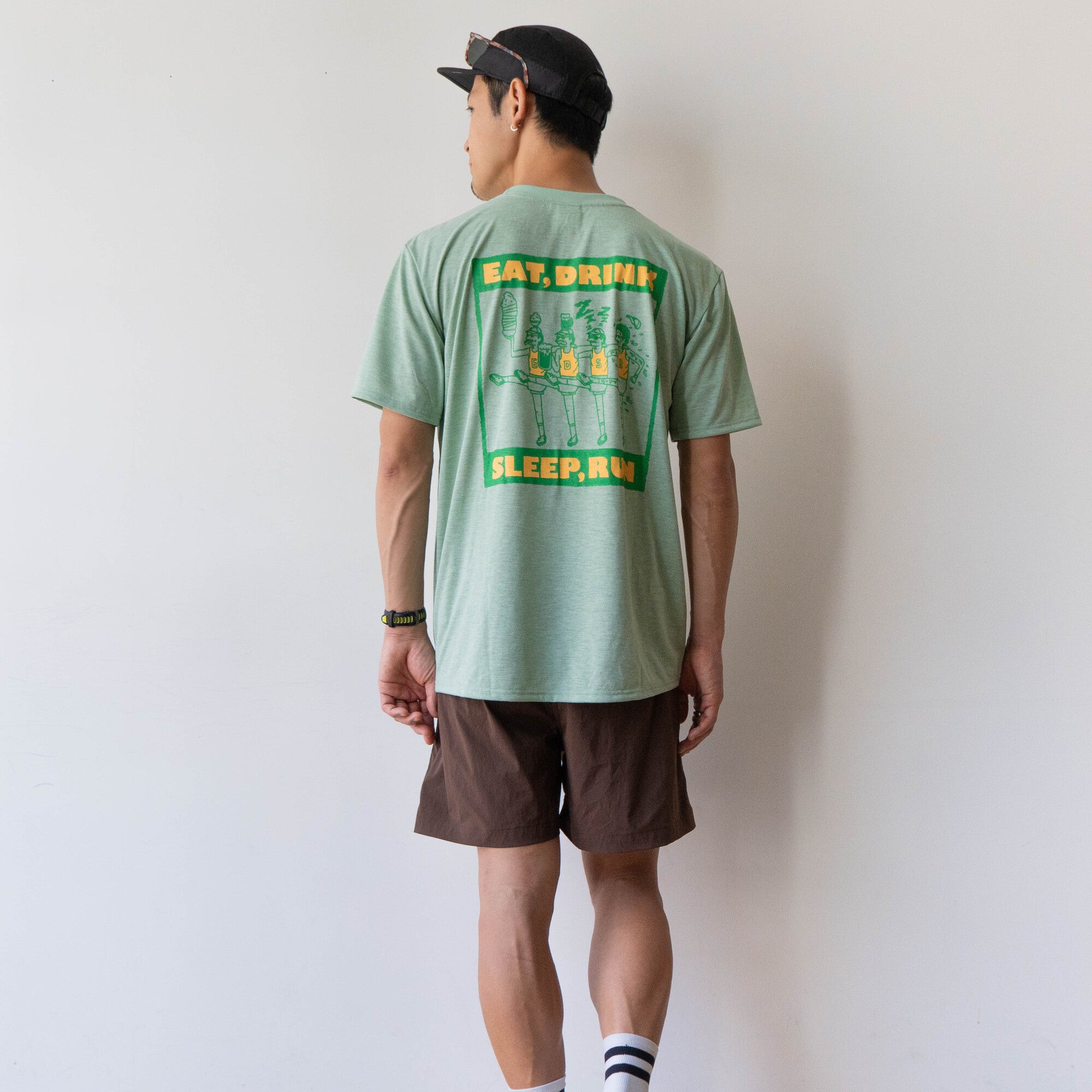 EAT DRINK SLEEP RUN CHOAS Tee