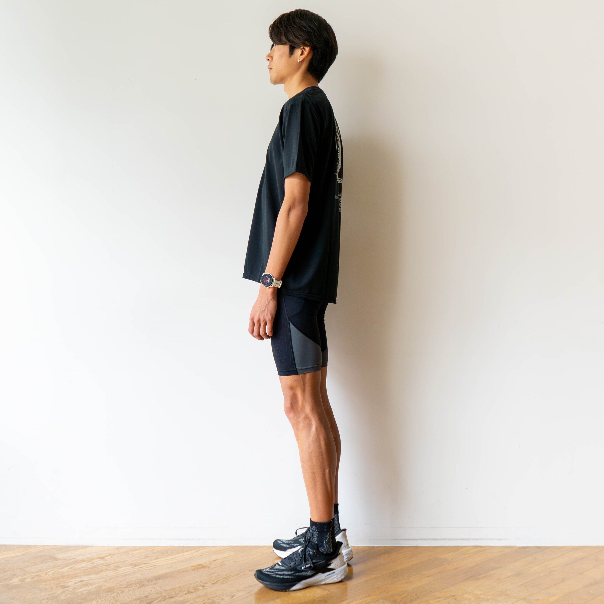 EAT DRINK SLEEP RUN “Eternal Runner Clock” Tee