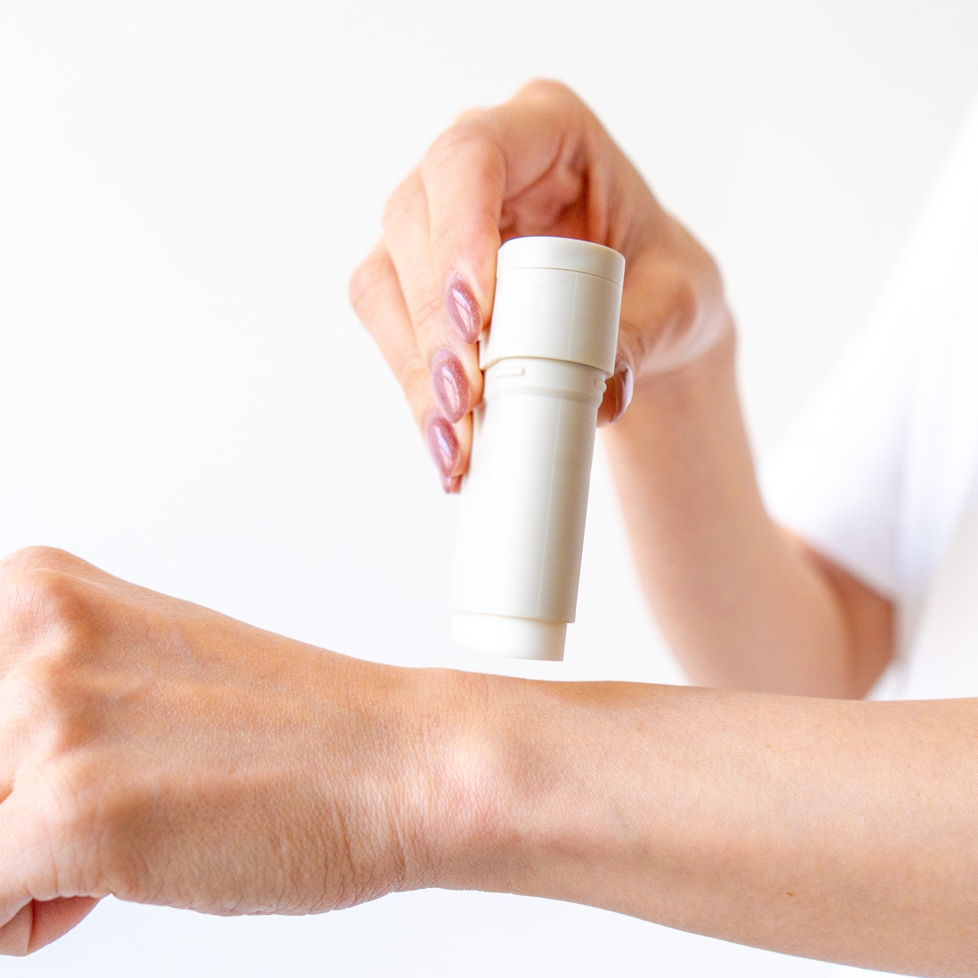 DISM マルチスキンケアUVスティック