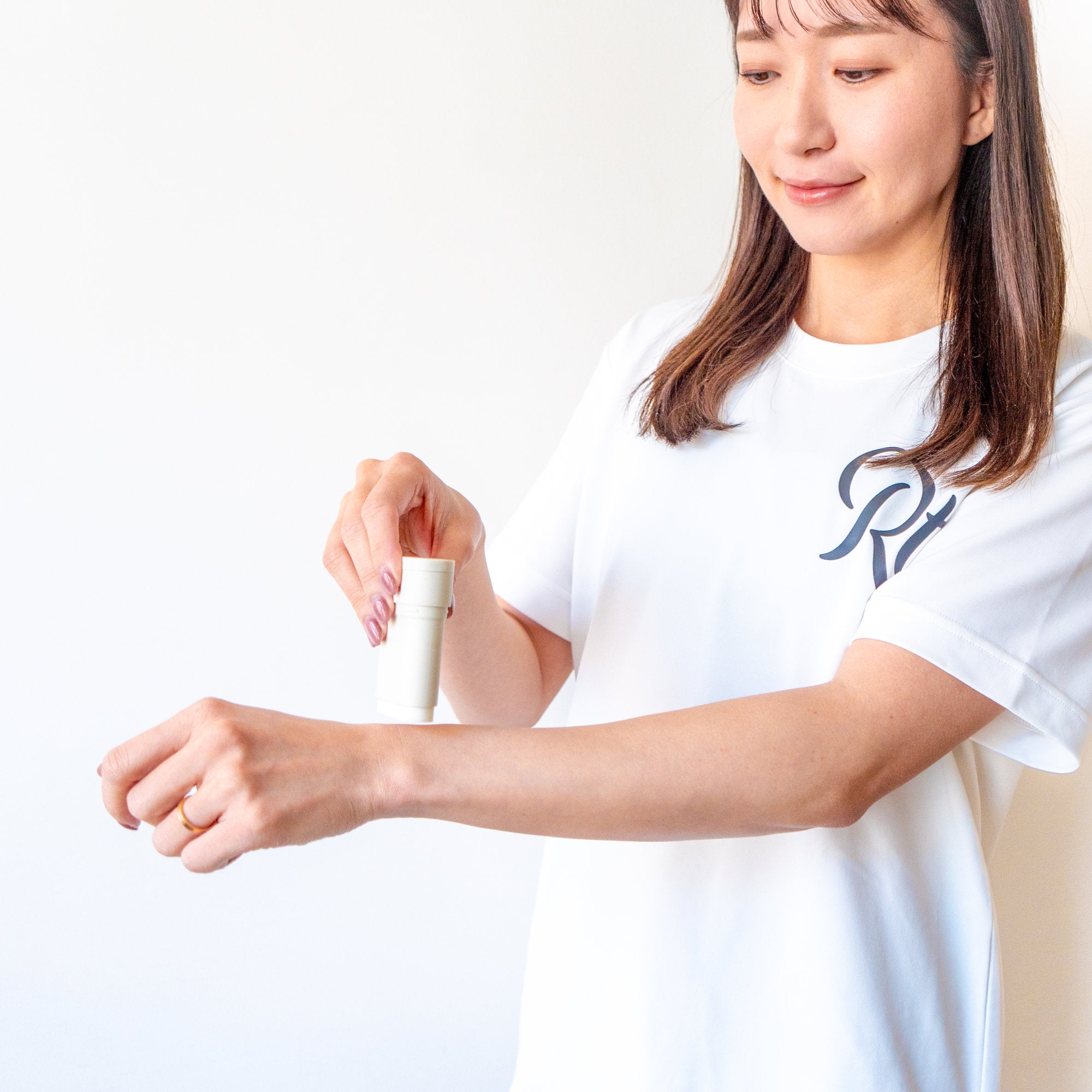 DISM マルチスキンケアUVスティック