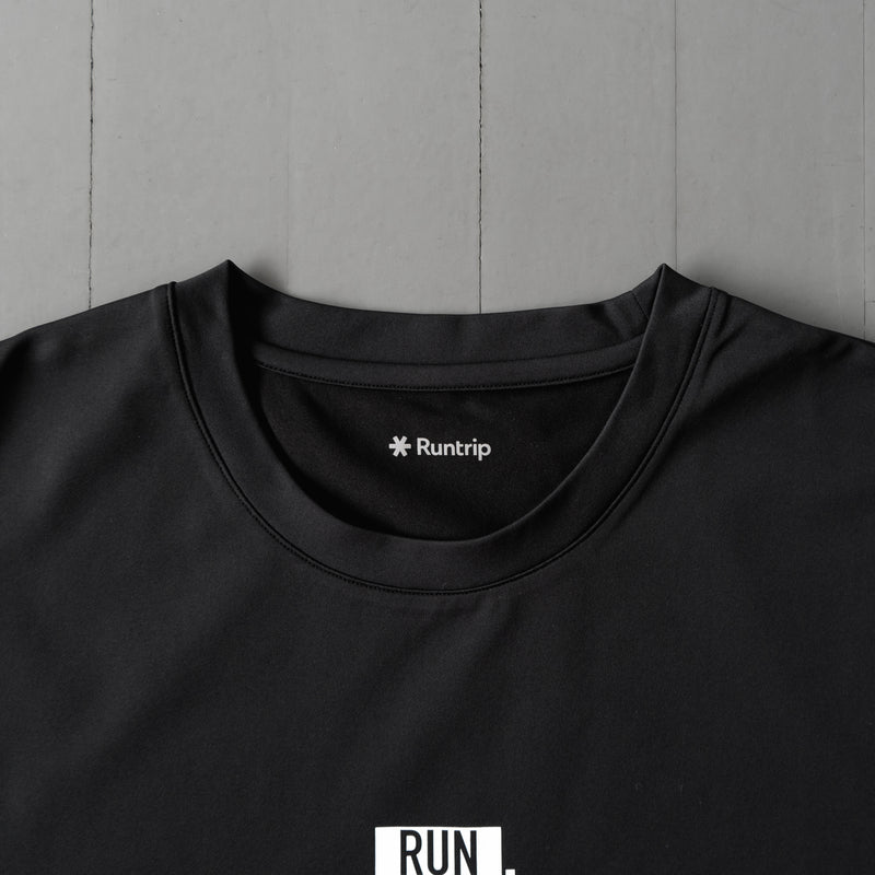 EAT DRINK SLEEP RUN / “STREET” RUN. FIELDSENSOR 秒乾 Tee (Black)