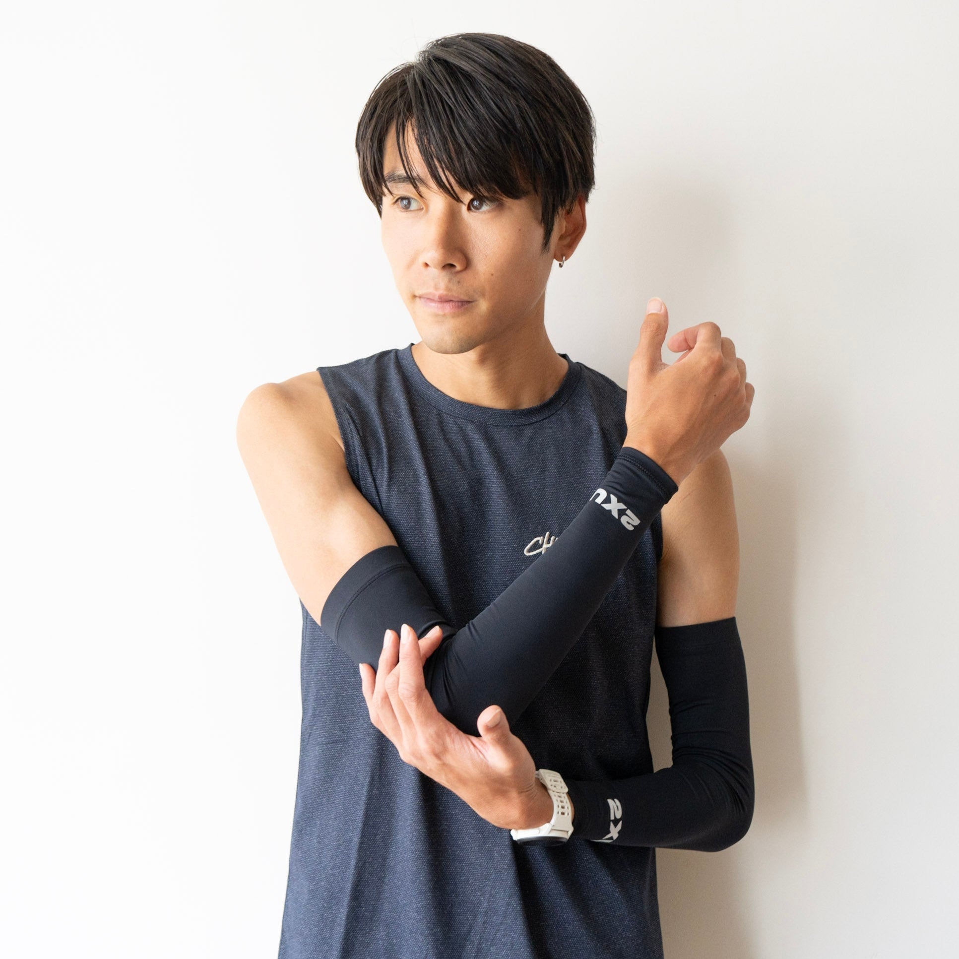 2XU | コンプレッション スリムアームガード