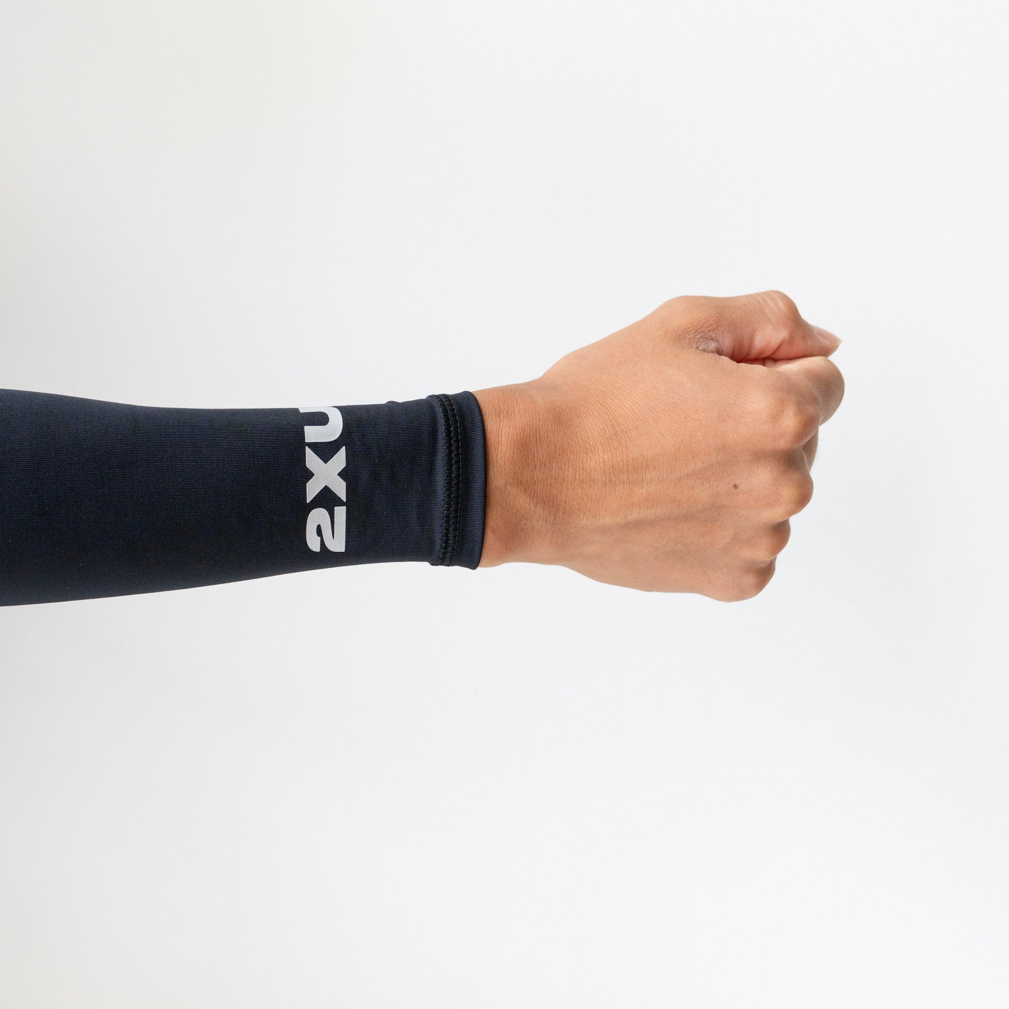 2XU | コンプレッション スリムアームガード