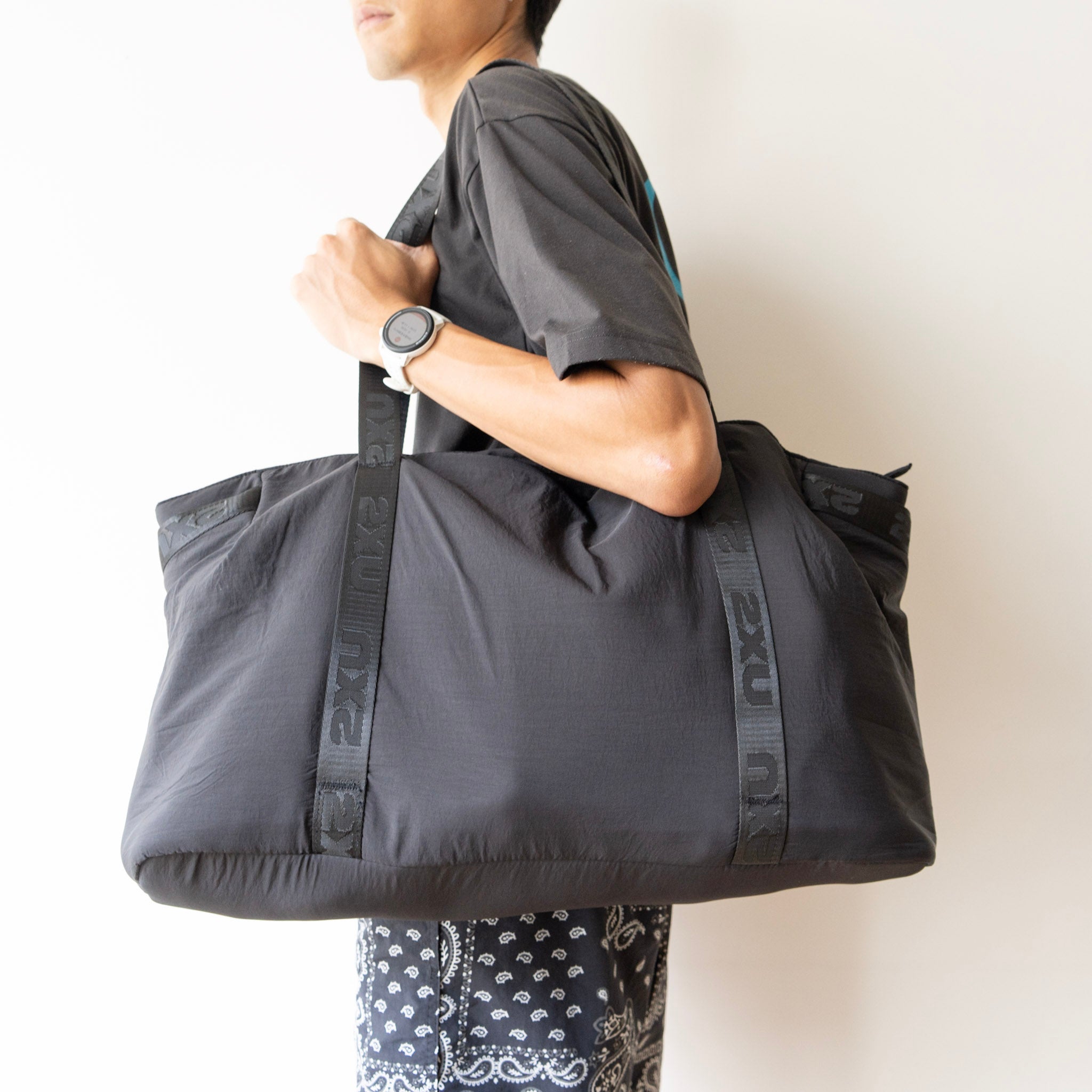 2XU コミュート トートバッグ – Runtrip Store