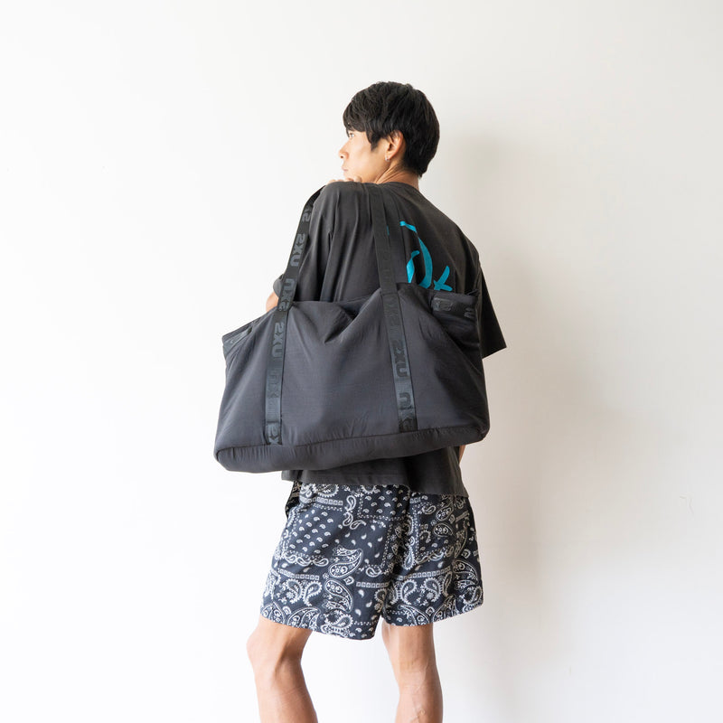 2XU コミュート トートバック 35L 2XU | コミュート トートバッグ – Runtrip Store