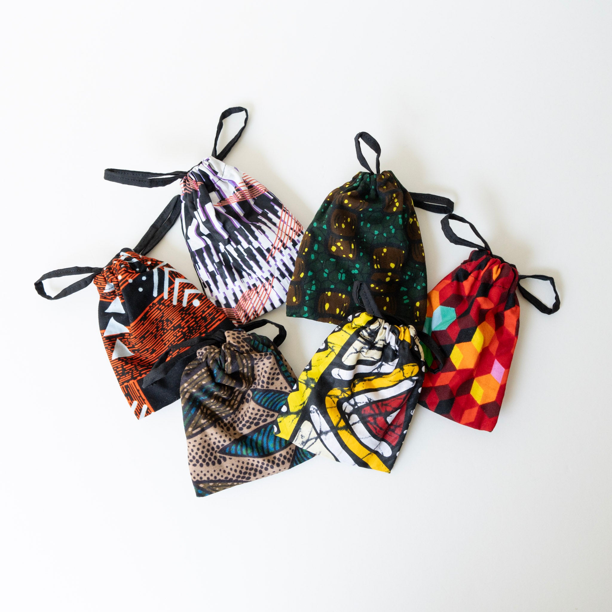 Runtrip × LEO AFRICA Kenya Bracelet | オリジナルケニアブレスレット