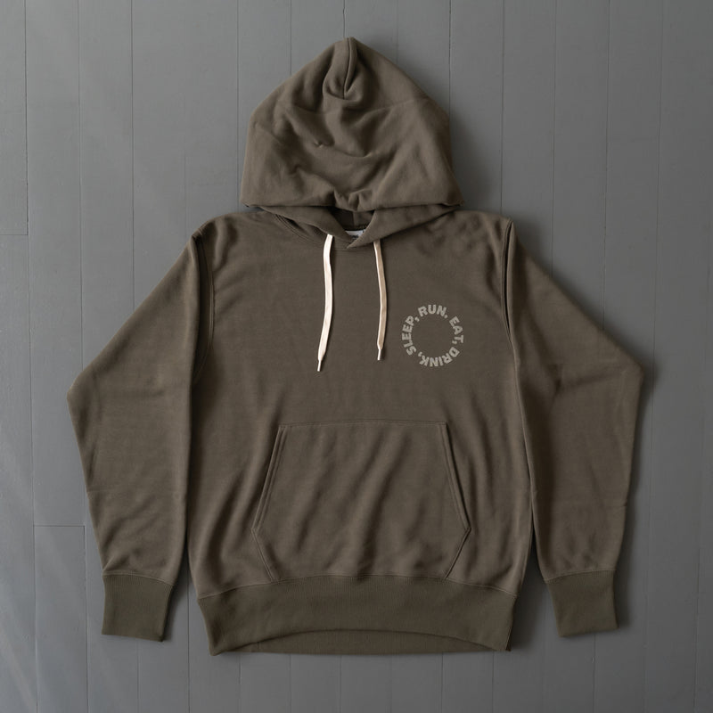 EAT DRINK SLEEP RUN / Circle Logo Hoodie (Khaki)