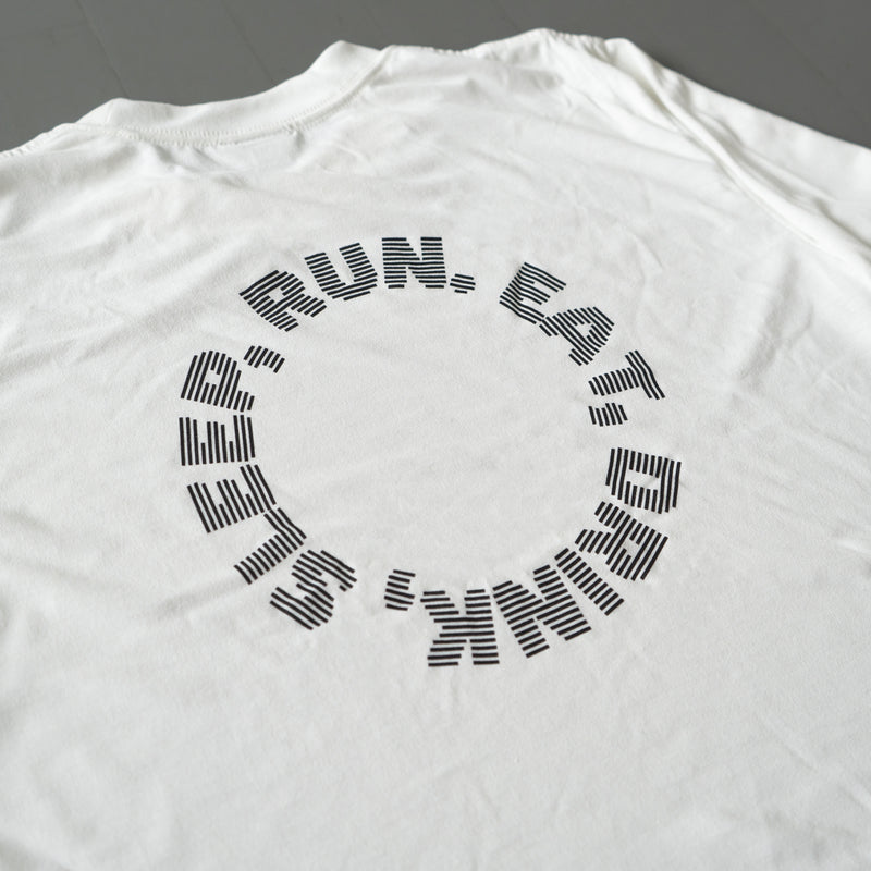 EAT DRINK SLEEP RUN / Circle Logo Long-Sleeve Tee (White)