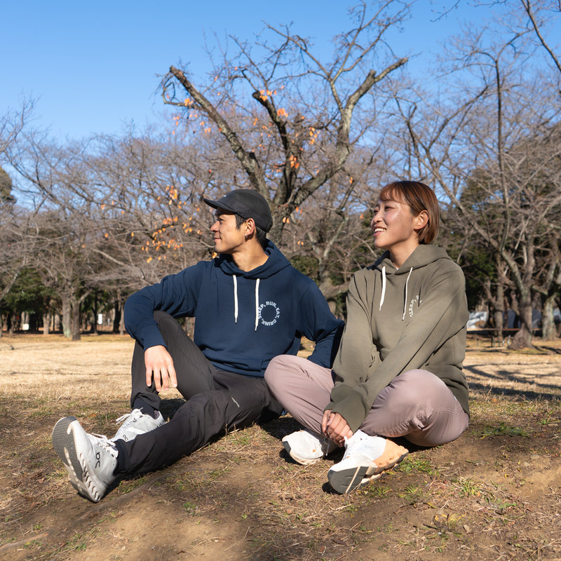 EAT DRINK SLEEP RUN / Circle Logo Hoodie (Khaki)