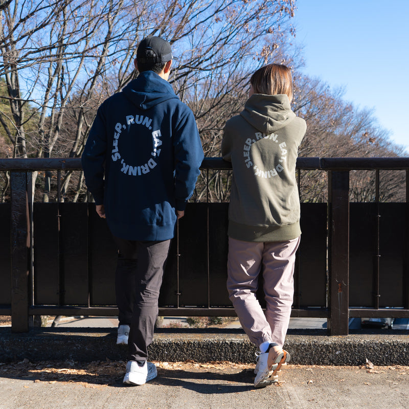 EAT DRINK SLEEP RUN / Circle Logo Hoodie (Navy)