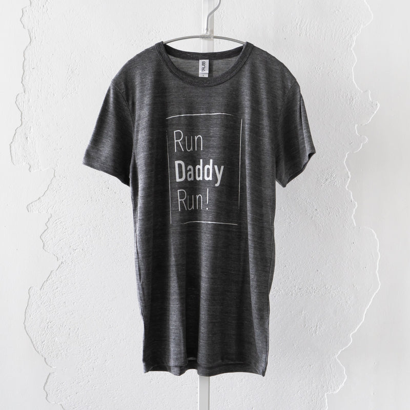 Run Daddy Run! Tee（Heather Black）