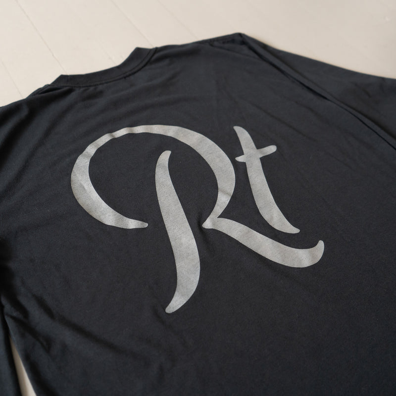 Rt Back Big Logo Long-Sleeve Tee (Black)