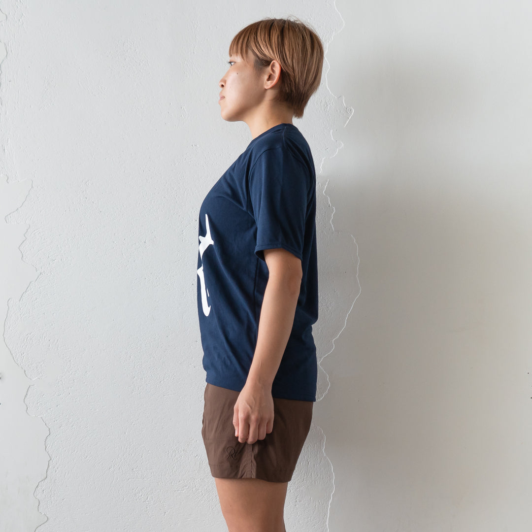 Rt Front Big Logo Tee (Navy) – Runtrip Store