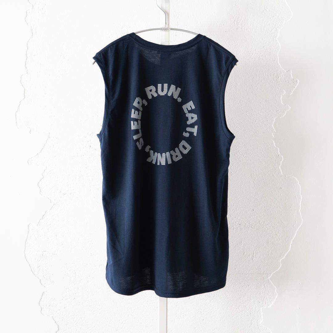 EAT DRINK SLEEP RUN / Circle Logo Sleeve-less Tee (Navy)