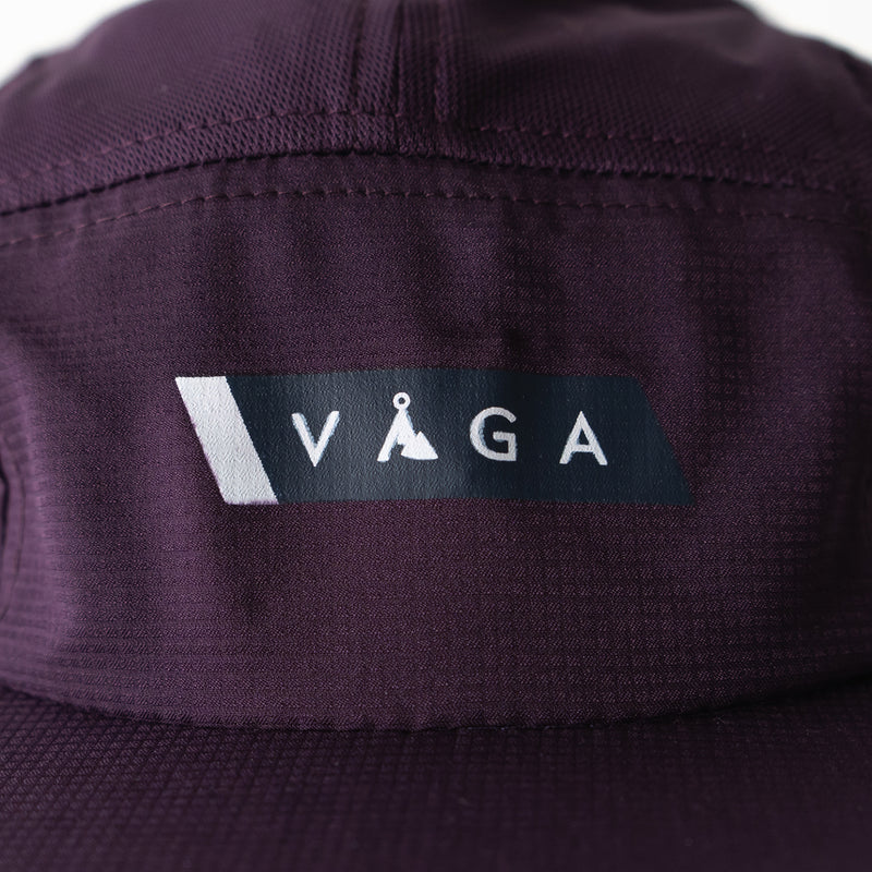 VAGA FEATHER RACING CAP (PLUM / NAVY)