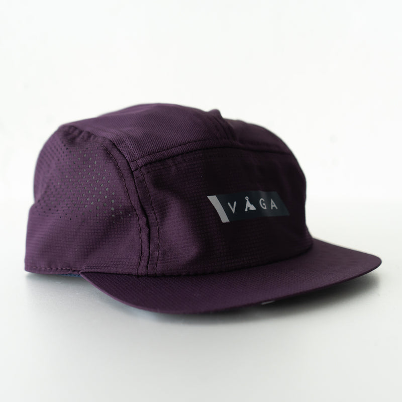 VAGA FEATHER RACING CAP (PLUM / NAVY)