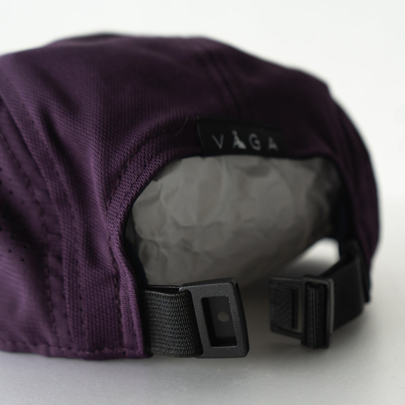 VAGA FEATHER RACING CAP (PLUM / NAVY)