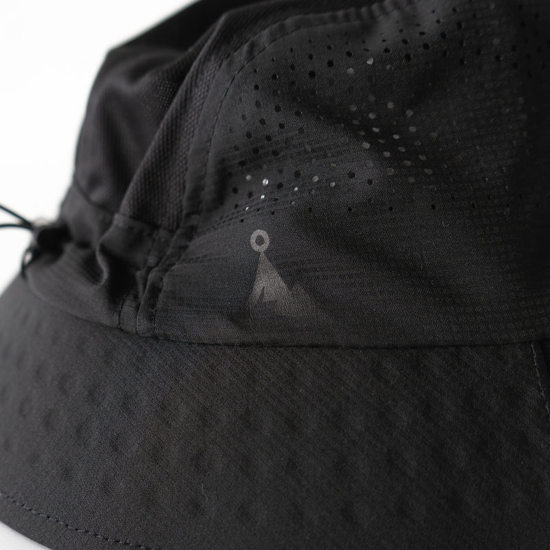 VAGA FEATHER BUCKET HAT (STORM BLACK)