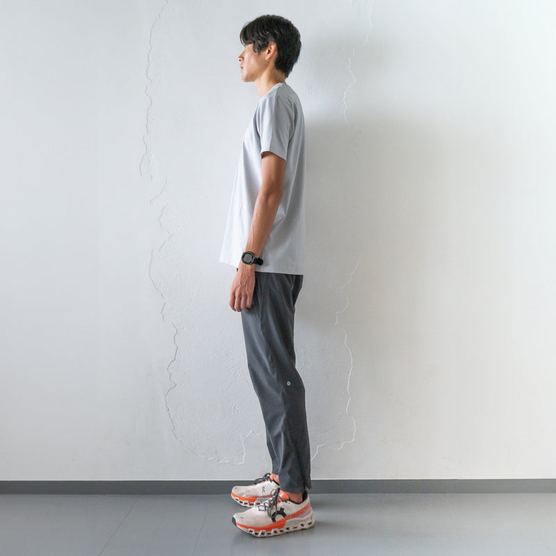 All you need is Run Reflector Logo Tee (Ice Gray)