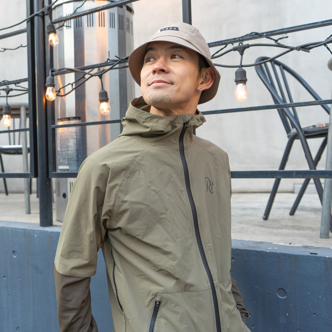 VAGA FEATHER BUCKET HAT