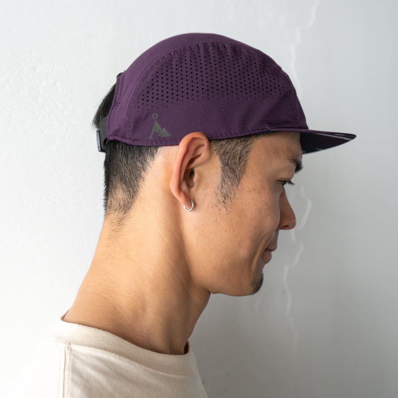 VAGA FEATHER RACING CAP (PLUM / NAVY)