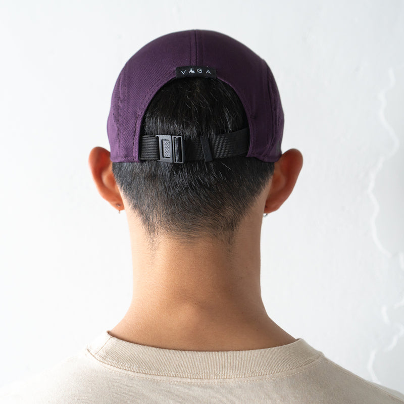 VAGA FEATHER RACING CAP (PLUM / NAVY)