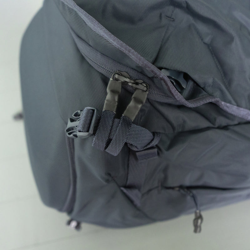 THULE | Landmark 40L (Darkest Blue)