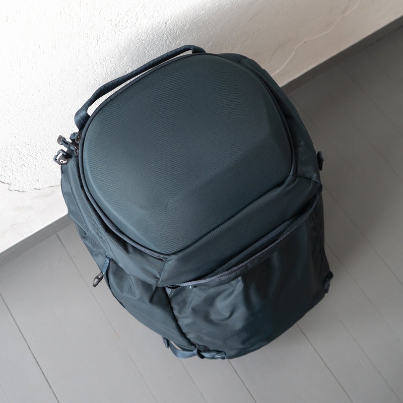 THULE | Landmark 40L (Darkest Blue)