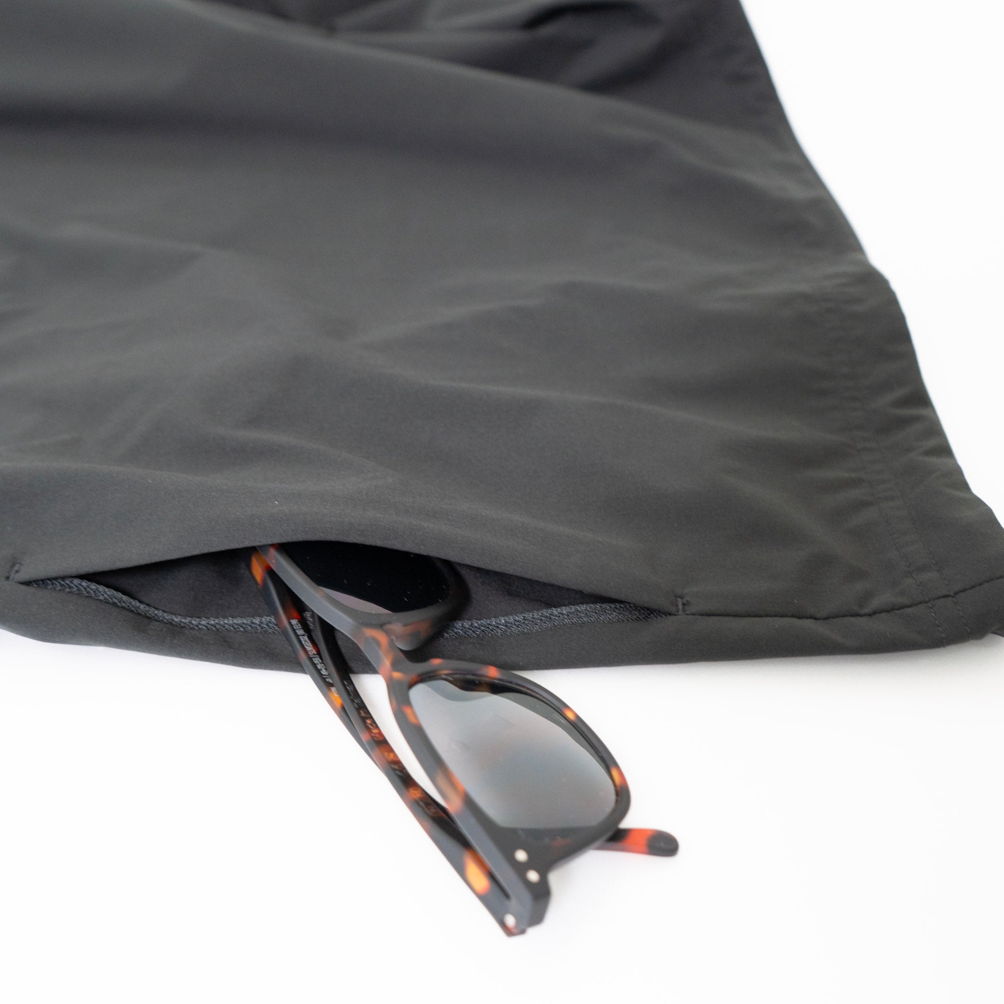 【展示サンプル】NEW ERA × Runtrip Utility Piste (Black)