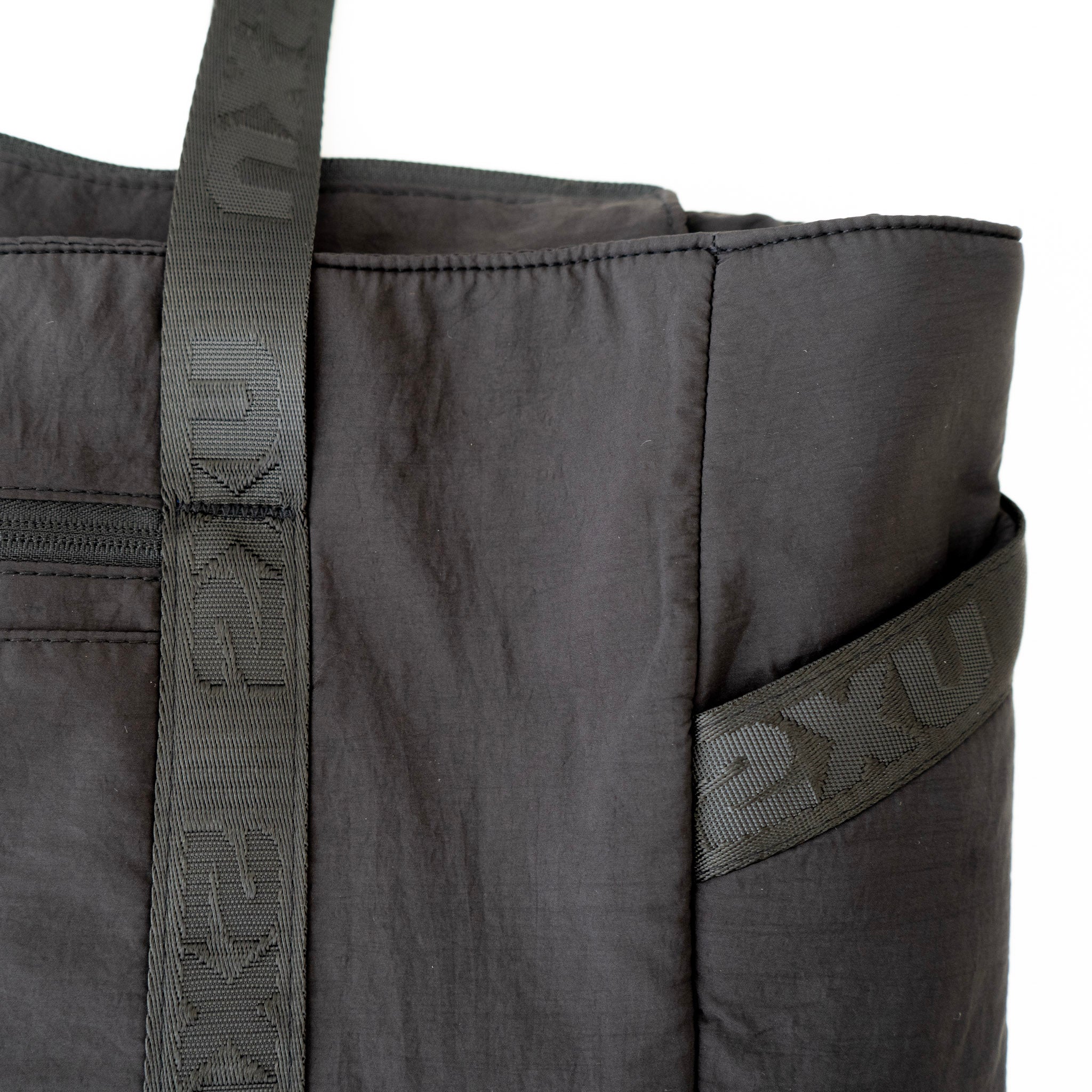 2XU | コミュート トートバッグ