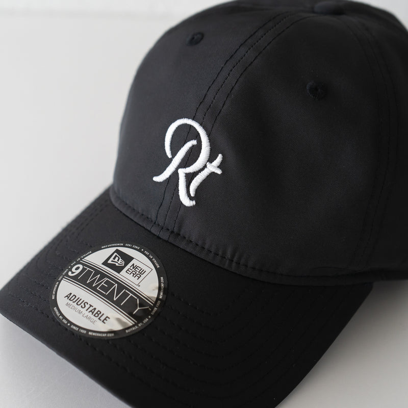 NEW ERA × Runtrip 9TWENTY Rt Logo Cap (Black)