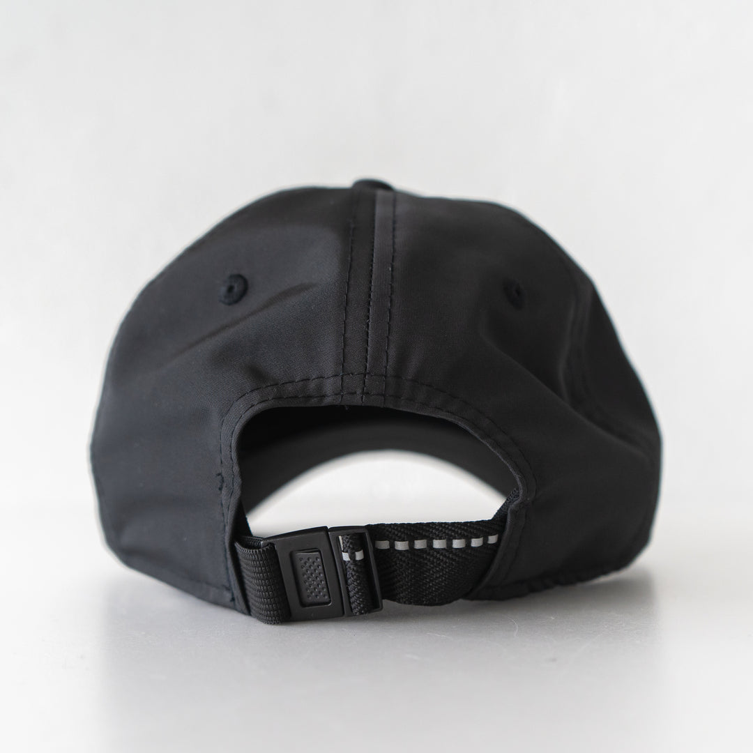 NEW ERA × Runtrip 9TWENTY Rt Logo Cap (Black)