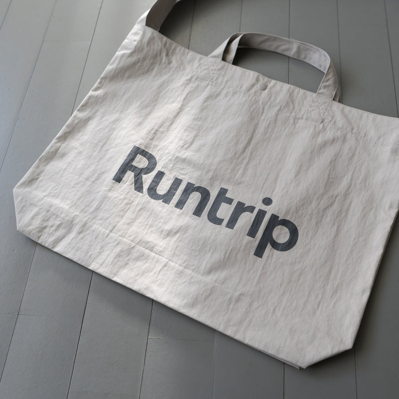 Runtrip TASUKI TOTE BAG (Gray)