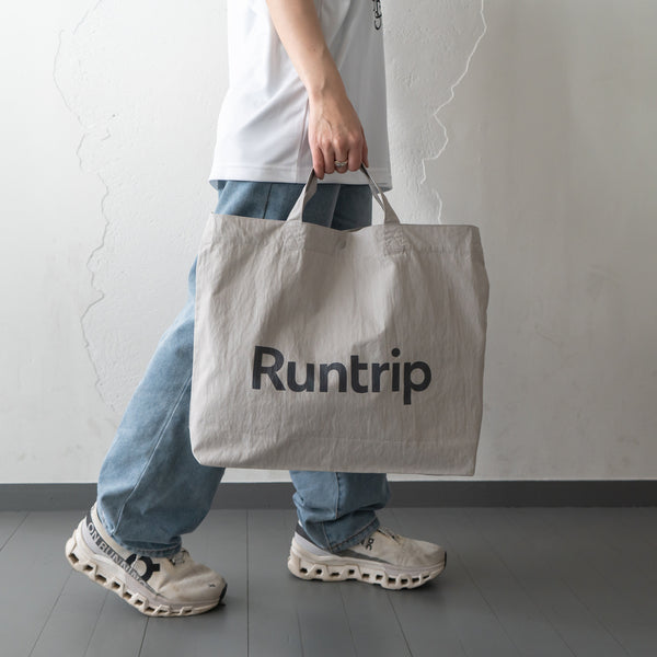 Runtrip TASUKI TOTE BAG (Gray)