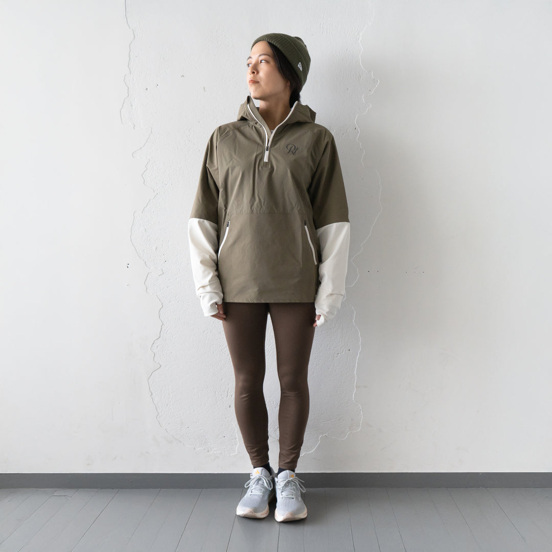 Runtrip ランニングジャケット Mサイズ ベージュ　RUNNING THE RUNNING JACKET by Runtrip Pull Over Limited Model (Khaki