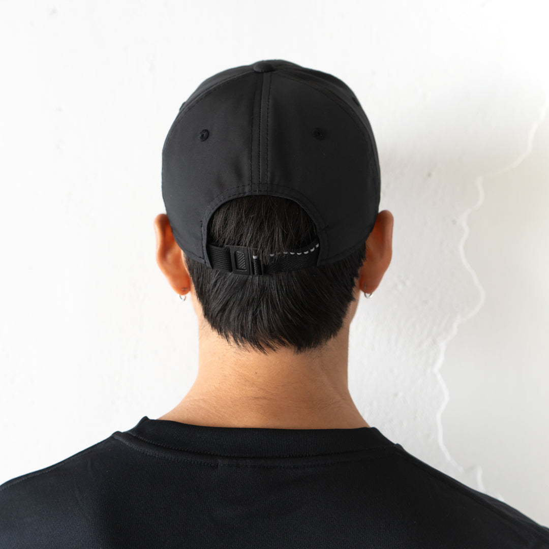 NEW ERA × Runtrip 9TWENTY Rt Logo Cap (Black)