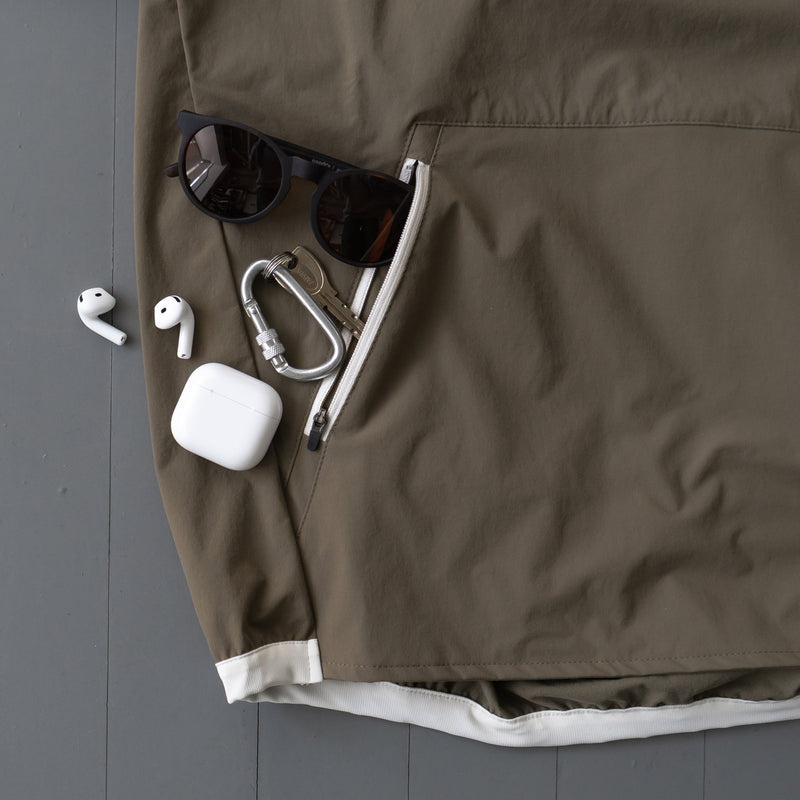 THE RUNNING JACKET by Runtrip Pull Over Limited Model (Khaki)