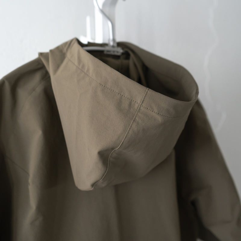 THE RUNNING JACKET by Runtrip Pull Over Limited Model (Khaki)