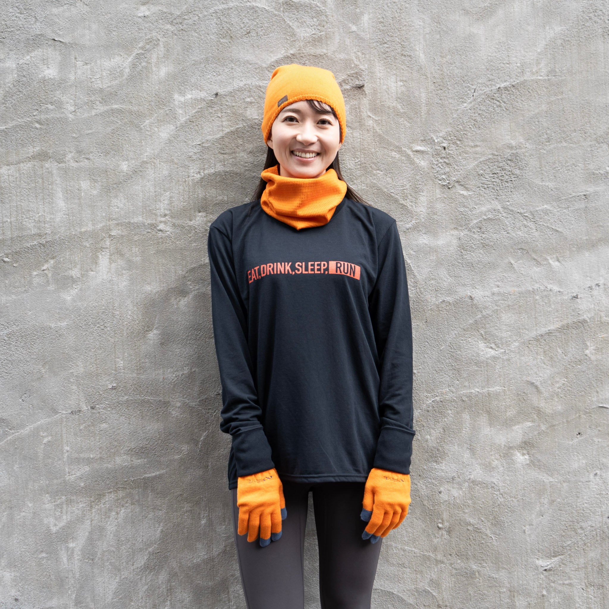 R×L｜メリノグローブ ミッドG / Runtripコラボ限定カラー (Orange × Navy)