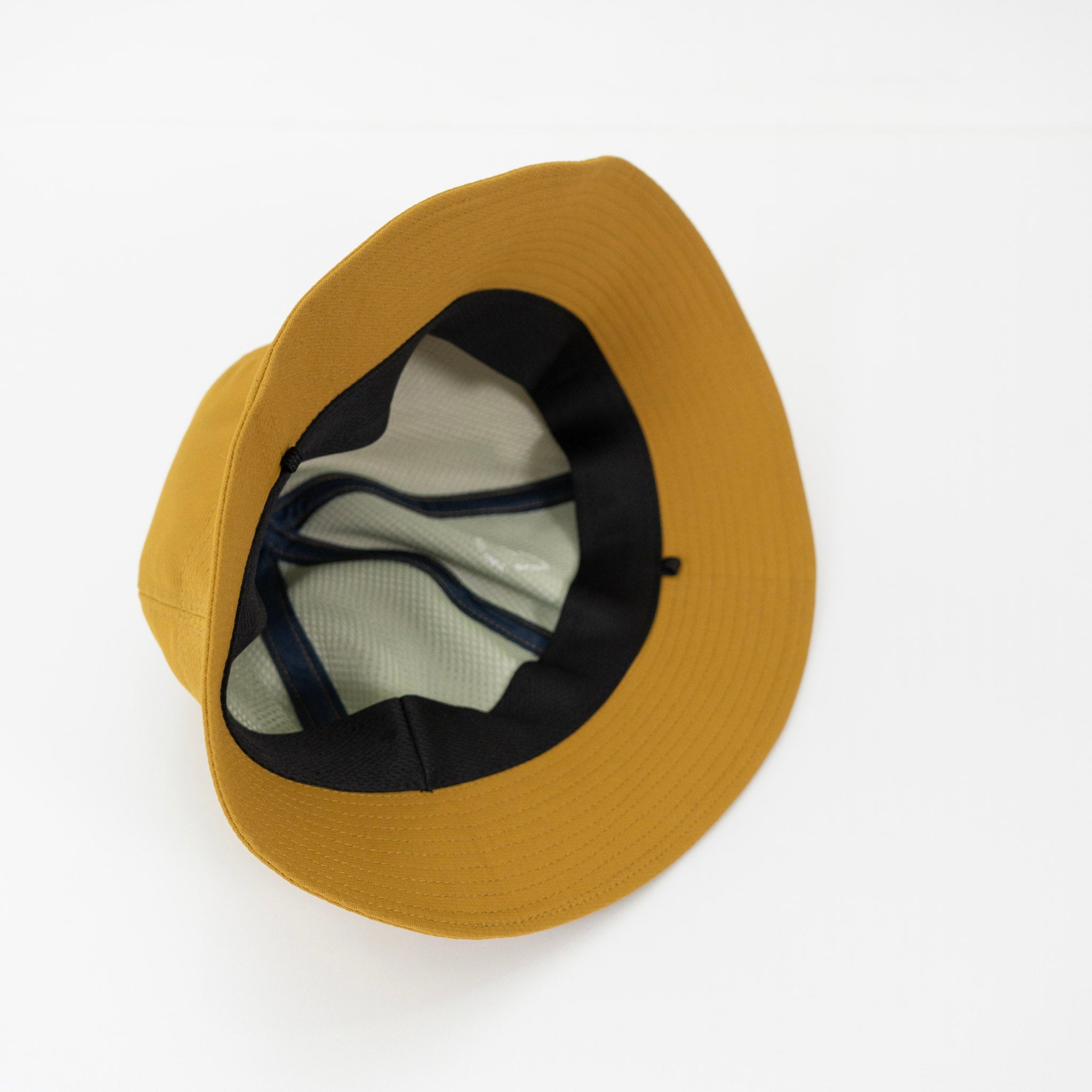 halo commodity Crest Hat