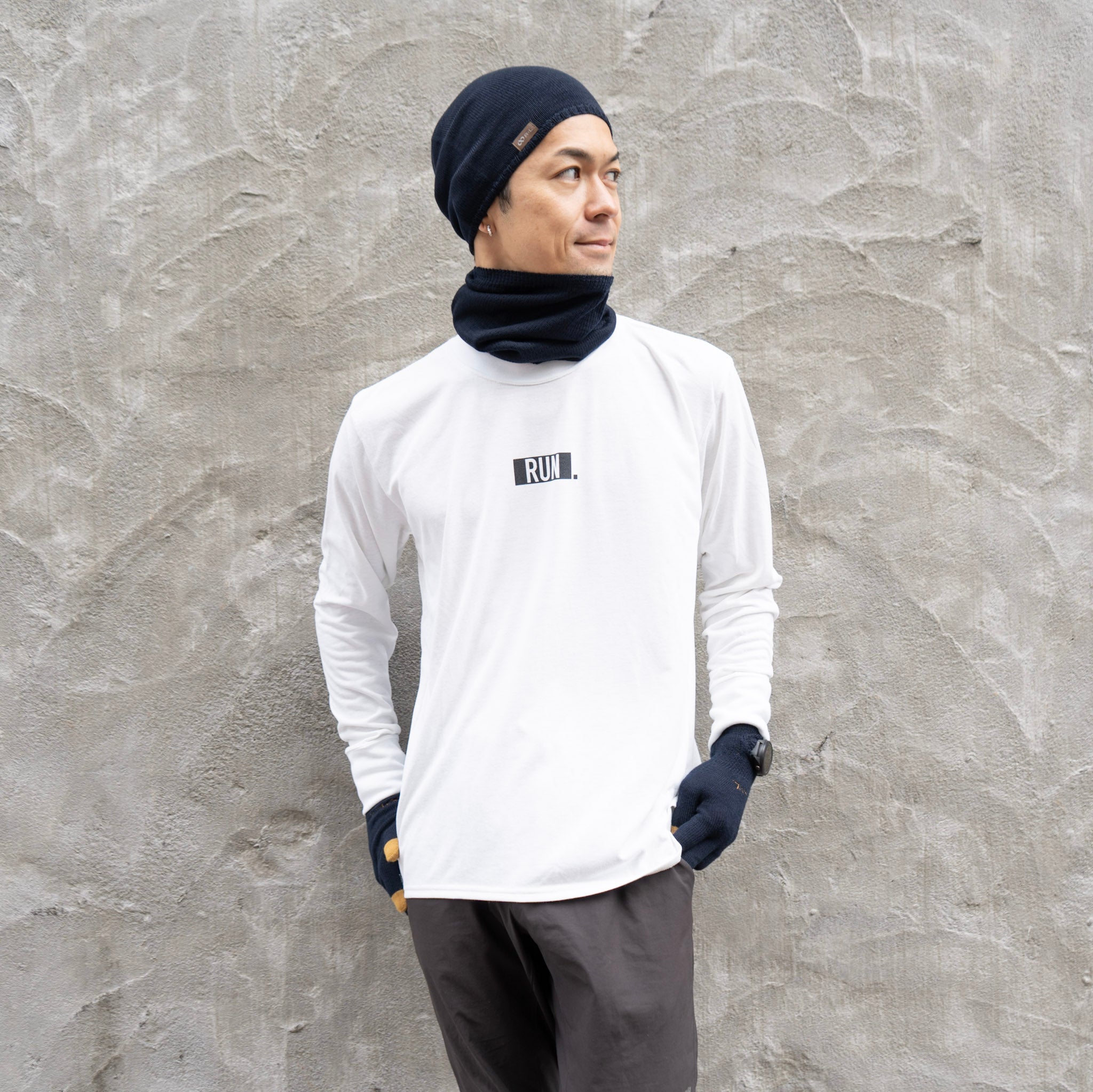 R×L｜メリノグローブ ミッドG / Runtripコラボ限定カラー (Navy × Mustard)